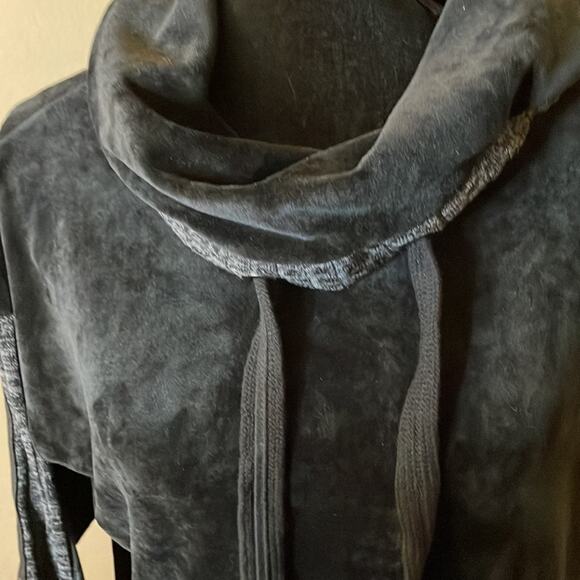 New with Tags Wit & Wisdom Sweater – Soft Velour Meets Comfy Knit - Picture 7 of 10
